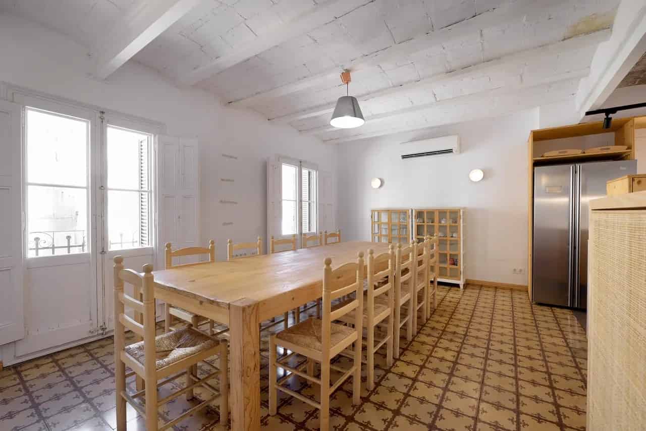 Encarnació 160, Barcelona - Barcelona, Spain - Amenities