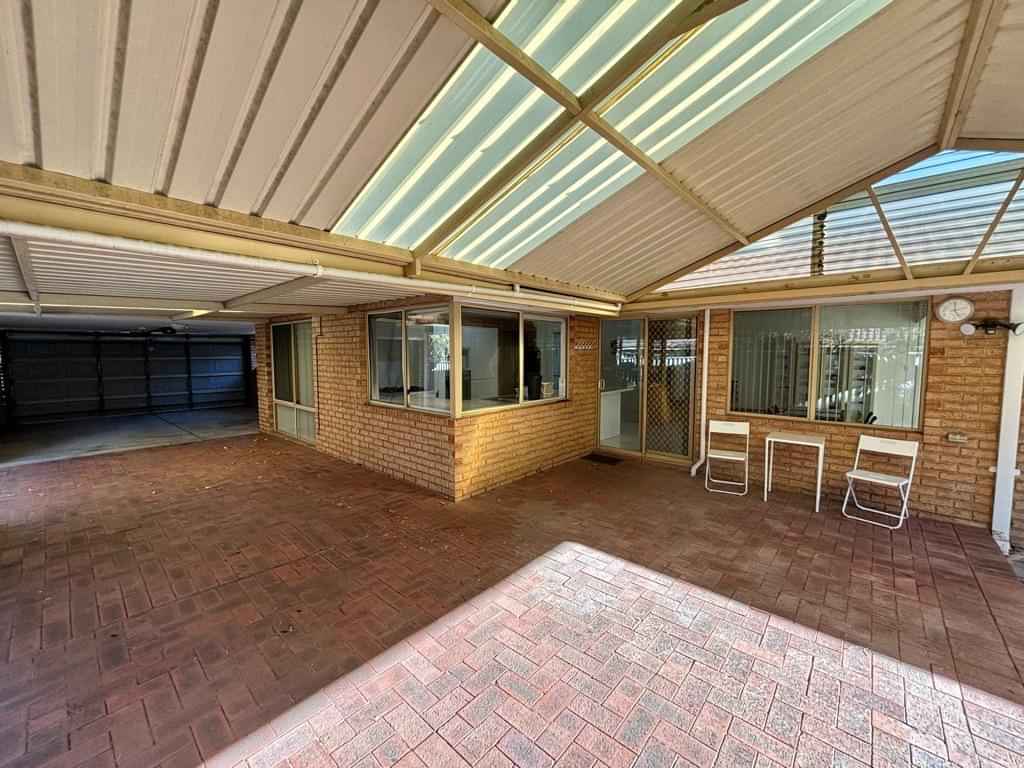 Room in a 6 Bedroom Apartment,  530 Marmion Street, Booragoon, City of Melville 6154  - Perth, Western Australia, Australia - Amenities