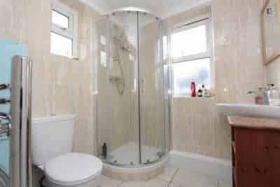 3 bedroom apartment, Cambridge Heath Road - London, England, United Kingdom - Bedroom 2 - Bathroom