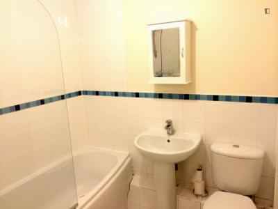 3 bedroom apartment, 35 Sherwood Gardens - London, England, United Kingdom - Bedroom 1  - Bathroom