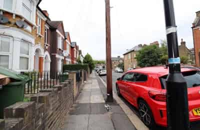 6 bedroom apartment, Albacore Crescent - London, England, United Kingdom - Exterior