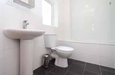 3 bedroom apartment, Drywater Flats, Phoenix Wharf Road - London, England, United Kingdom - Bedroom 1 - Bathroom