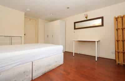 3 bedroom apartment, Elmgreen Close - London, England, United Kingdom - Room 1 - Bedroom