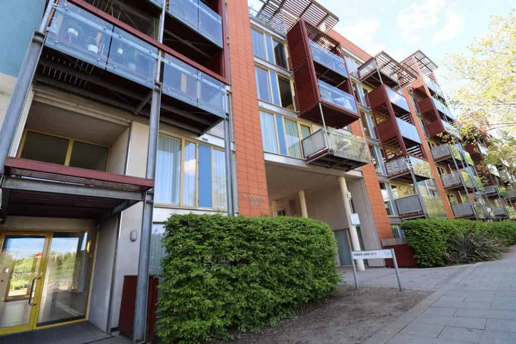 4 bedroom apartment, Farnsworth Court, West Parkside - London, England, United Kingdom - Exterior