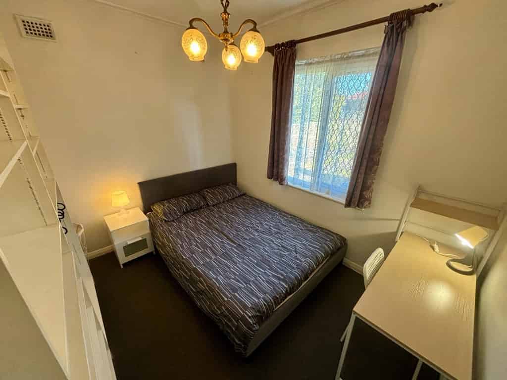 Room in a 5 Bedroom Apartment, 51 Boomerang Road, Croydon Park, City of Port Adelaide Enfield, 5008 (Room 2) - Adelaide, South Australia, Australia - Room 3 - Bedroom