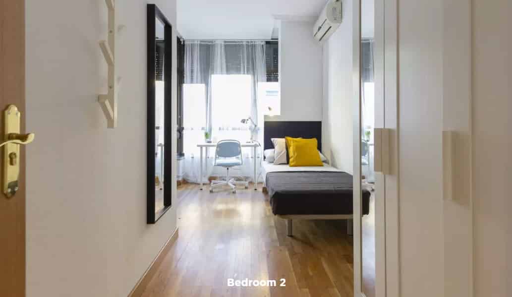 Kitchen?w=400&h=260&fit=crop&q=40&auto=format&trim=auto