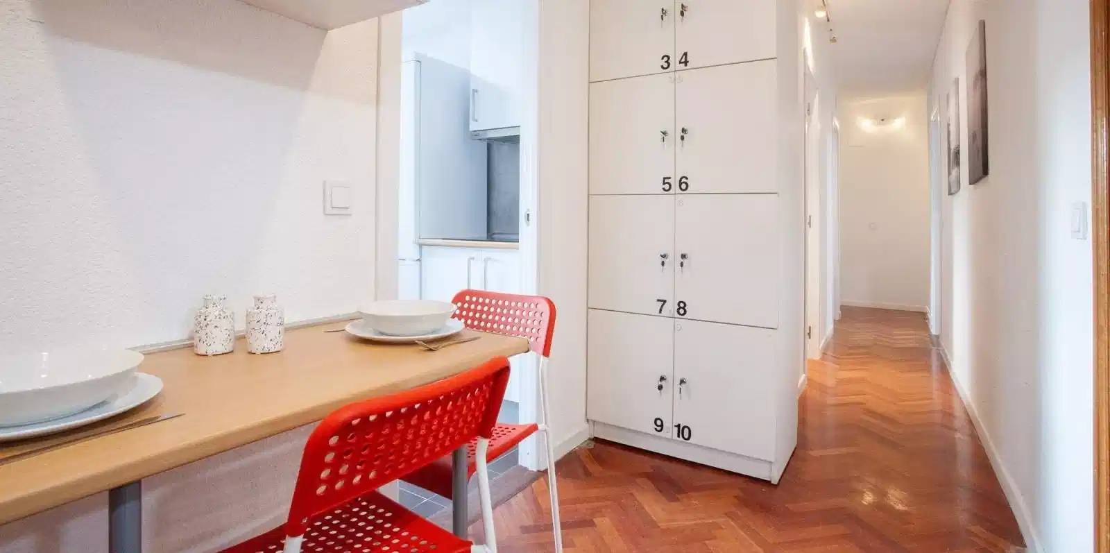 Jose Silva, Madrid - Madrid, Spain - Amenities