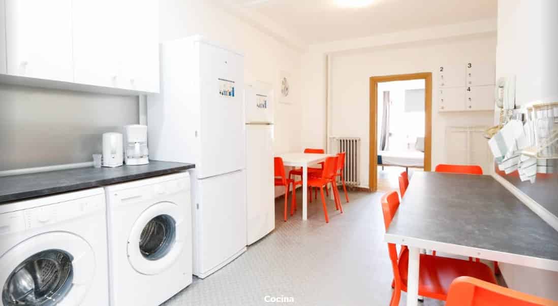 Rosario, Madrid - Madrid, Spain - Kitchen