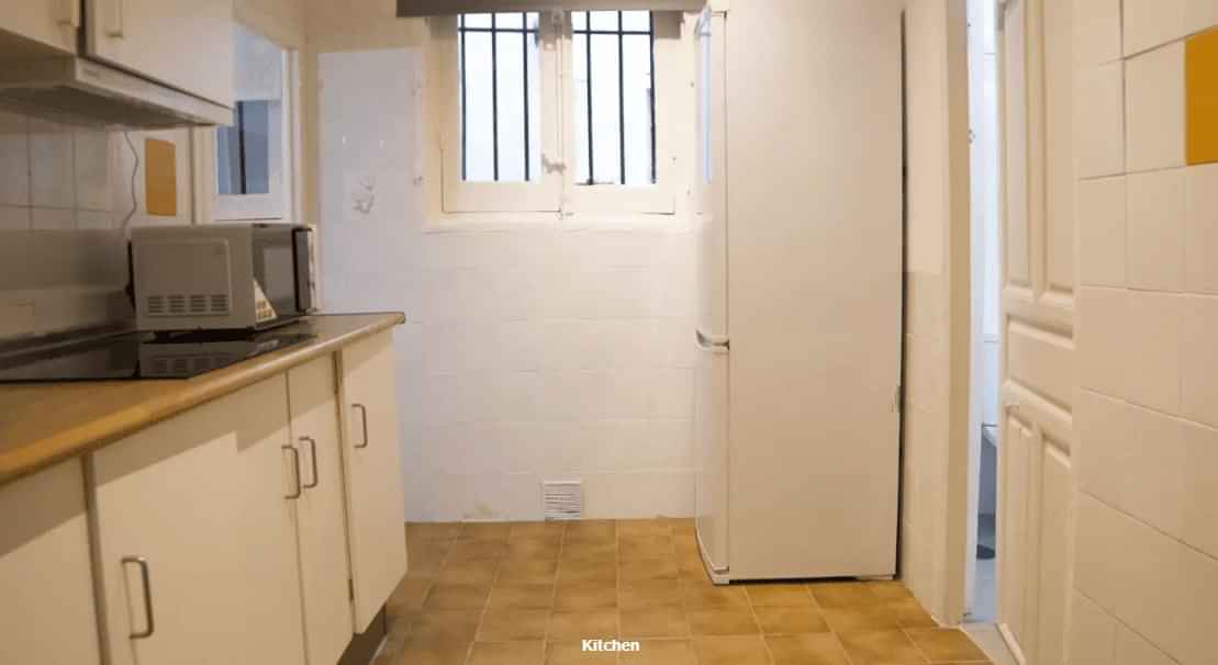 Noviciado, Madrid - Madrid, Spain - Kitchen