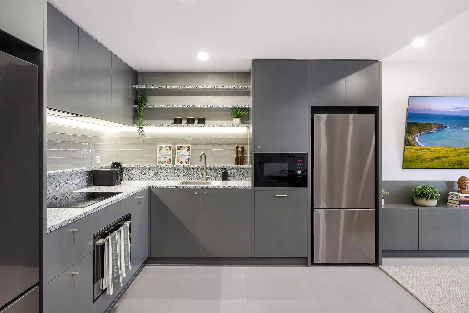 NESTL Newtown, Sydney image 9
