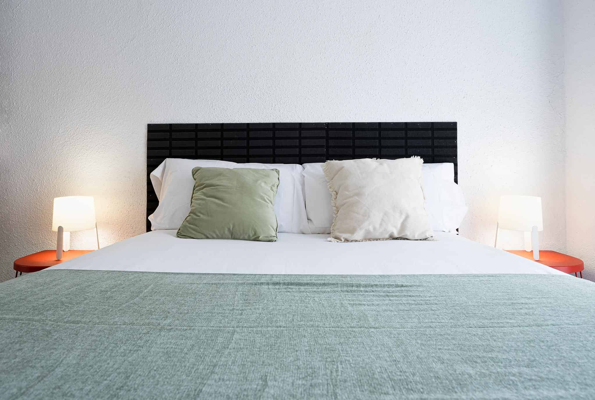 Amenities?w=400&h=260&fit=crop&q=40&auto=format&trim=auto