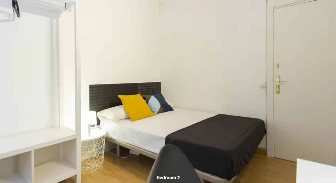 Kitchen?w=400&h=260&fit=crop&q=40&auto=format&trim=auto