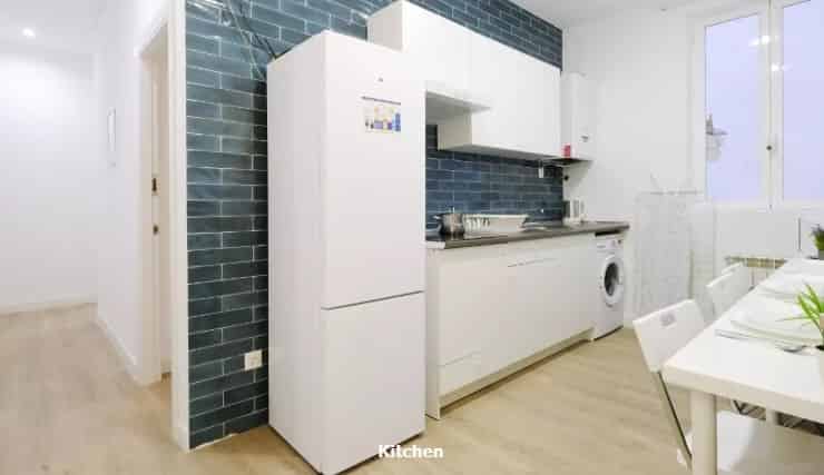 Fernando VI, Madrid - Madrid, Spain - Kitchen