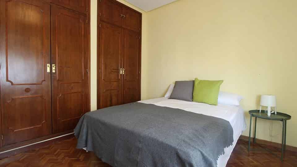 Paseo De La Castellana, Madrid - Madrid, Spain - PC3-HAB7 - Bedroom