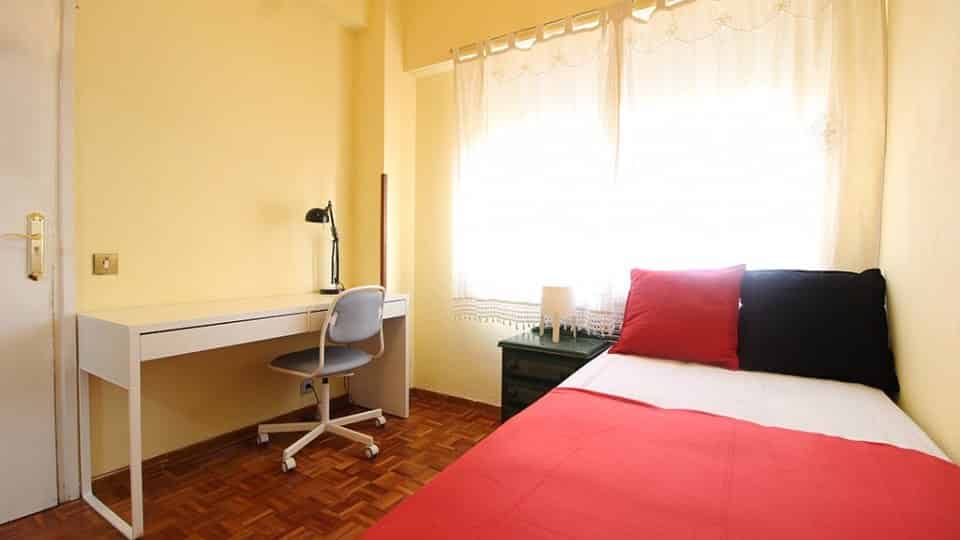 Paseo De La Castellana, Madrid - Madrid, Spain - PC3-HAB2 - Bedroom