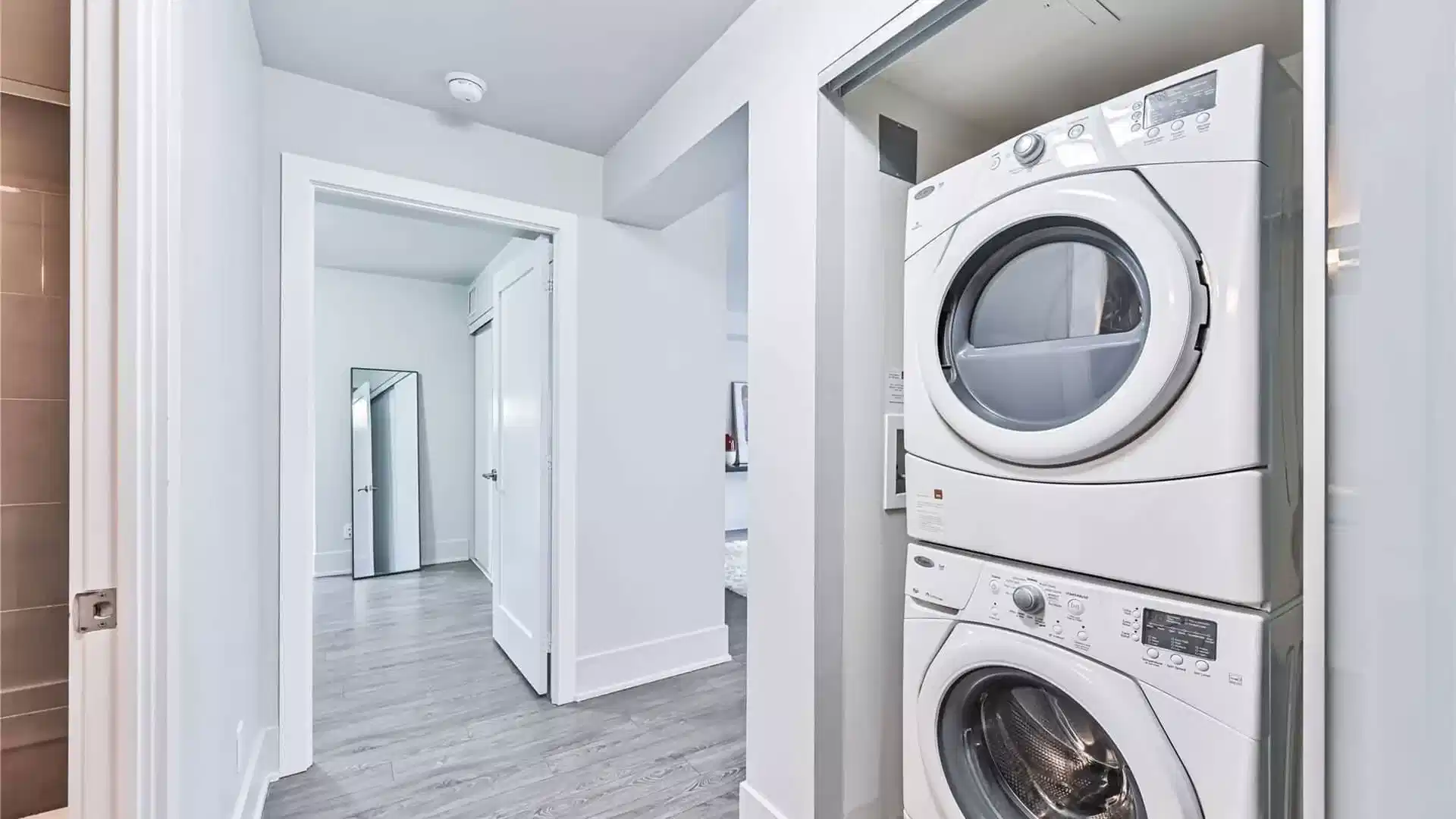 Liwinco Entertainment District, Toronto - Toronto, Ontario, Canada - Amenities