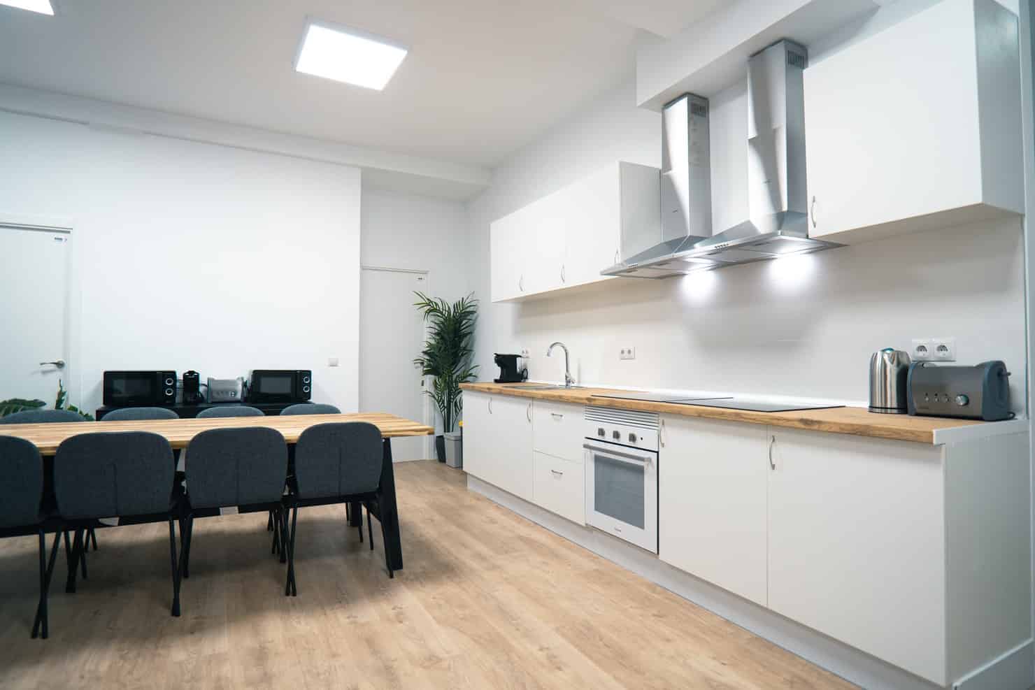 City Center, Madrid - Madrid, Spain - Kitchen