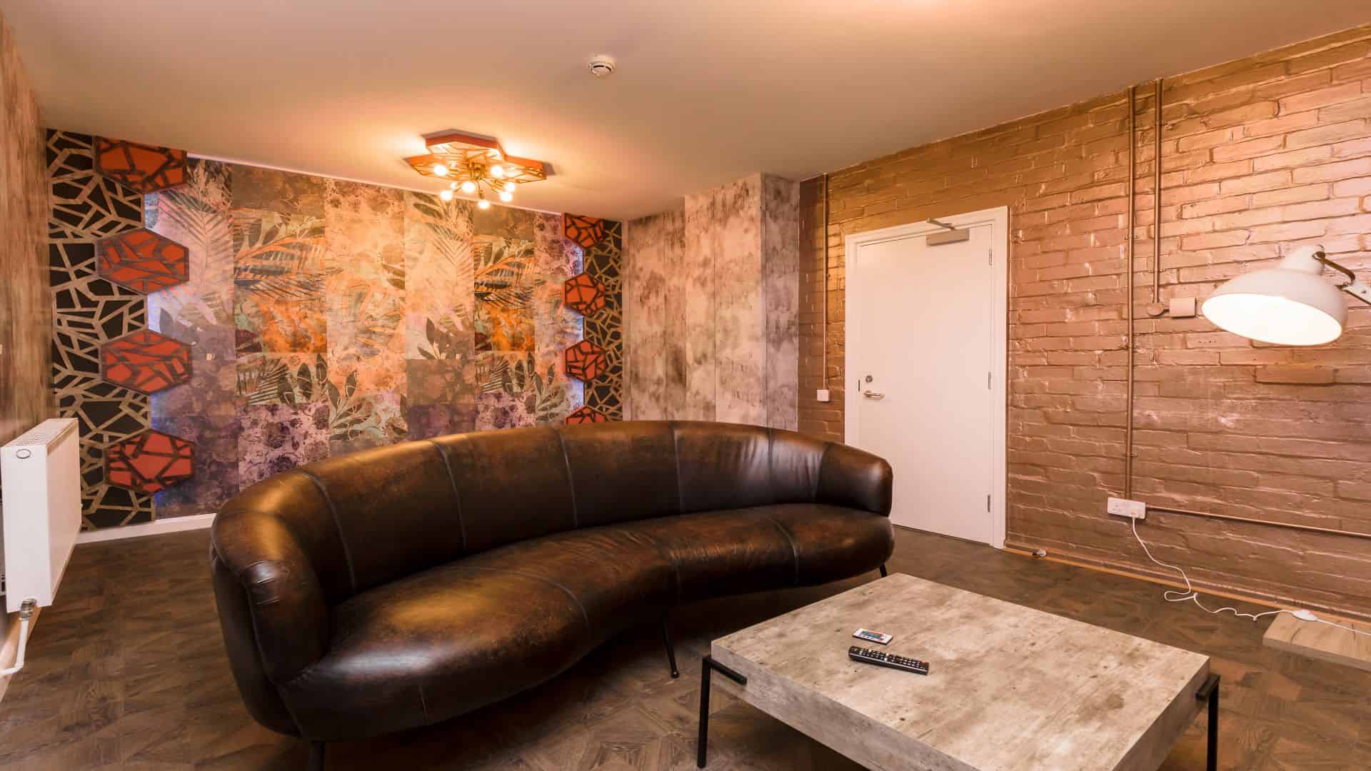 Room in a 5 Bedroom Apartment, 18 Leazes Terrace, Newcastle upon Tyne, NE1 4LY (Flat 5) - Newcastle Upon Tyne, England, United Kingdom - Amenities