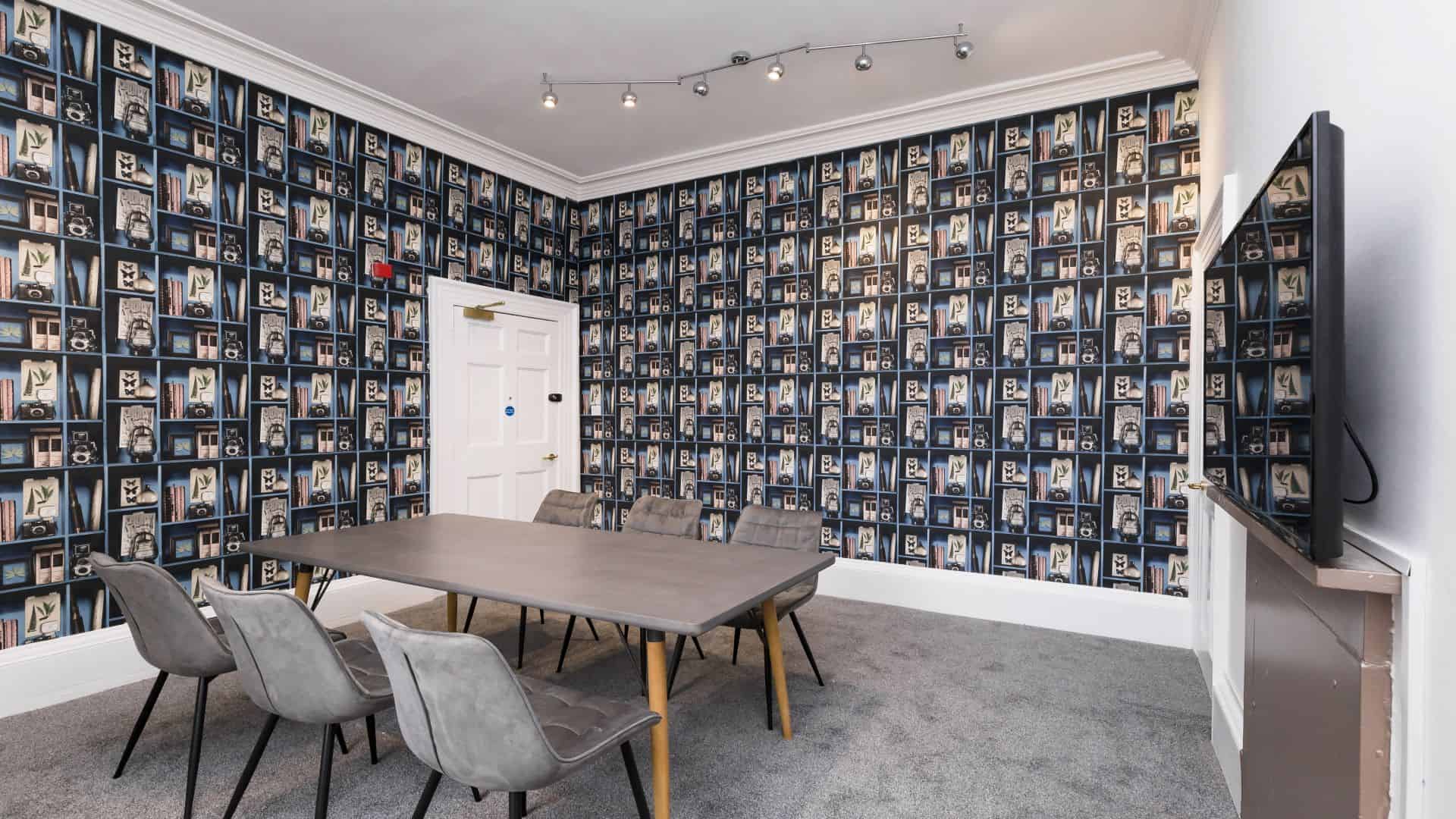 Room in a 5 Bedroom Apartment, 18 Leazes Terrace, Newcastle upon Tyne, NE1 4LY (Flat 5) - Newcastle Upon Tyne, England, United Kingdom - Common Area