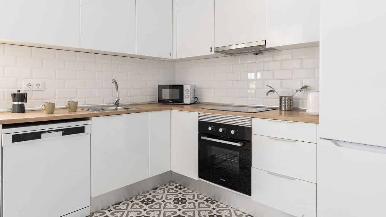 Còrsega 207, Barcelona - Barcelona, Spain - Kitchen