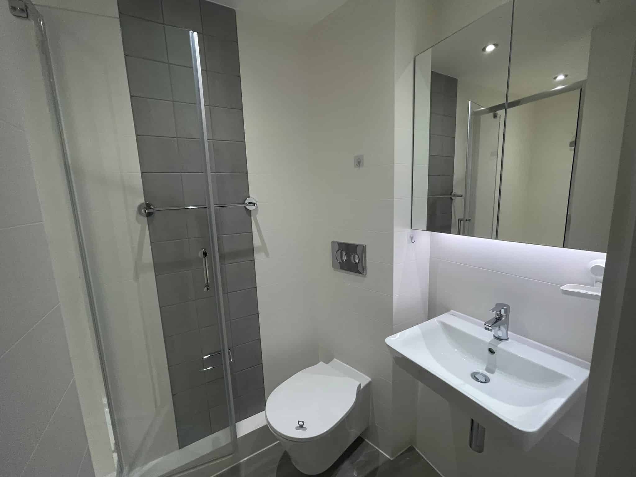 Amenities?w=400&h=260&fit=crop&q=40&auto=format&trim=auto