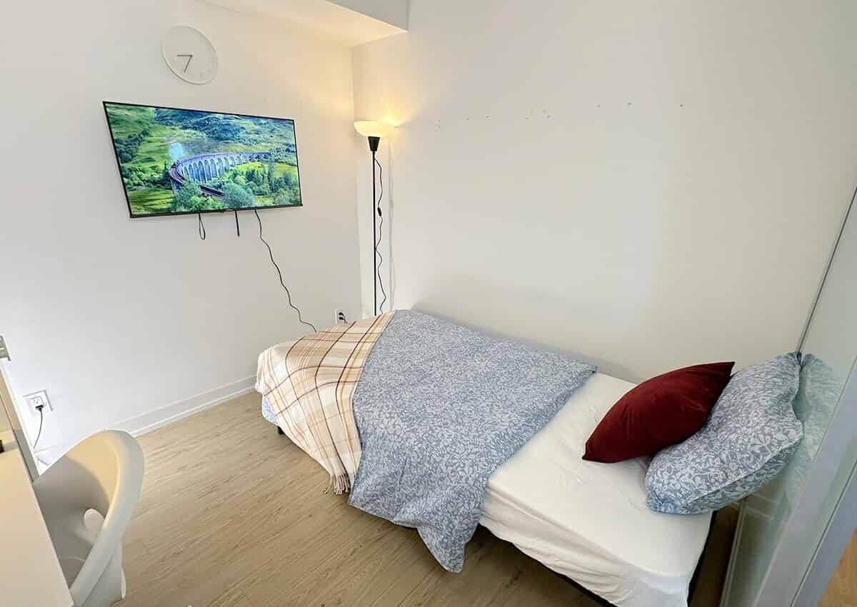 Amenities?w=400&h=260&fit=crop&q=40&auto=format&trim=auto