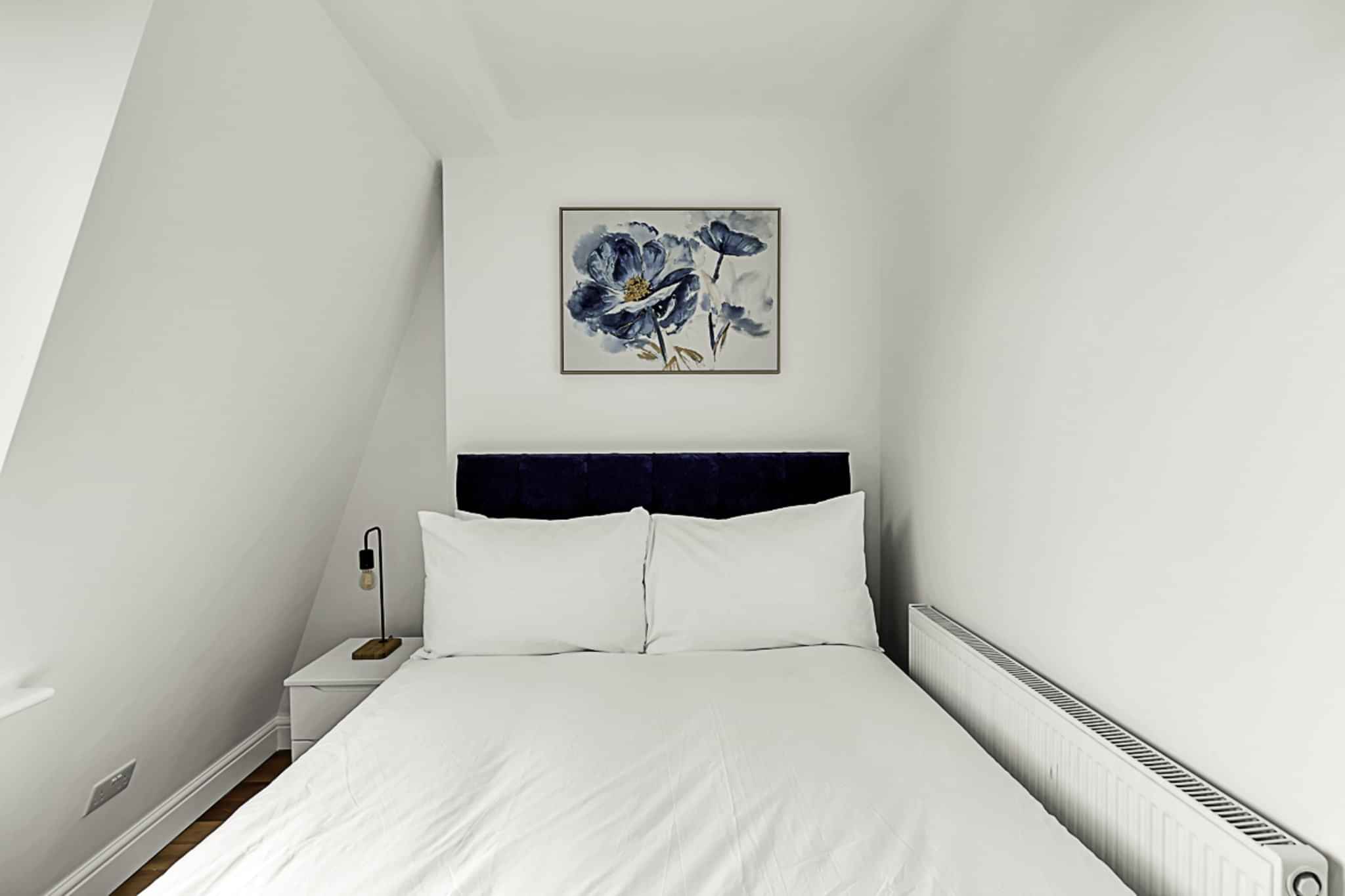 Kitchen?w=400&h=260&fit=crop&q=40&auto=format&trim=auto