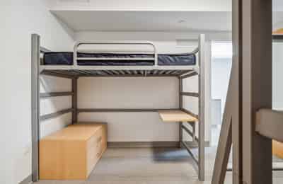 204 Van Ness Avenue, San Francisco - San Francisco, California, United States - 3 Bedroom Shared Bathroom - Bedroom