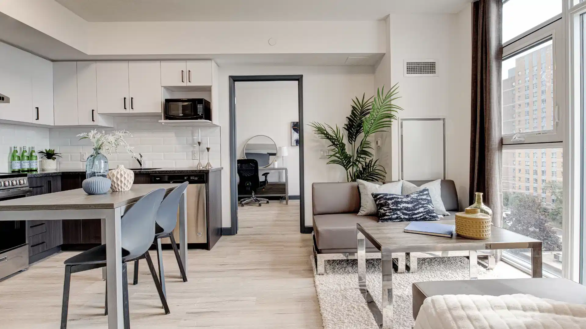 308 King, Waterloo - Waterloo, Ontario, Canada - Kitchen