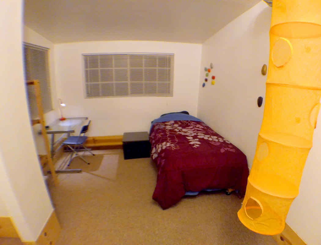 Property Private Room with A Shared Bath - Bathroom?w=400&h=260&fit=crop&q=40&auto=format&trim=auto