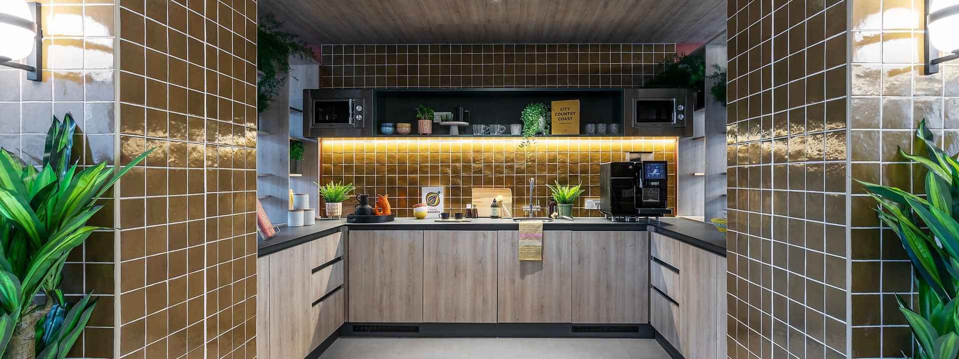 Palm Studios, Seville - Seville, Spain - Kitchen