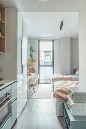 Kitchen?w=400&h=260&fit=crop&q=40&auto=format&trim=auto