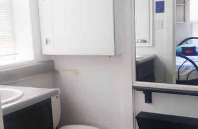 Private Room with A Private Bath - Kitchen?w=400&h=260&fit=crop&q=40&auto=format&trim=auto