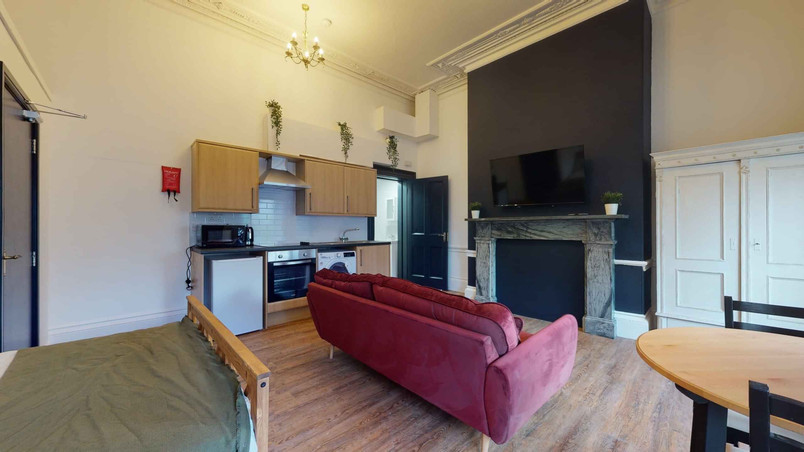 Bedroom 1 - Kitchen?w=400&h=260&fit=crop&q=40&auto=format&trim=auto