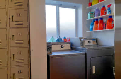 2371 Greenfield Avenue, Los Angeles - Los Angeles, California, United States - Amenities