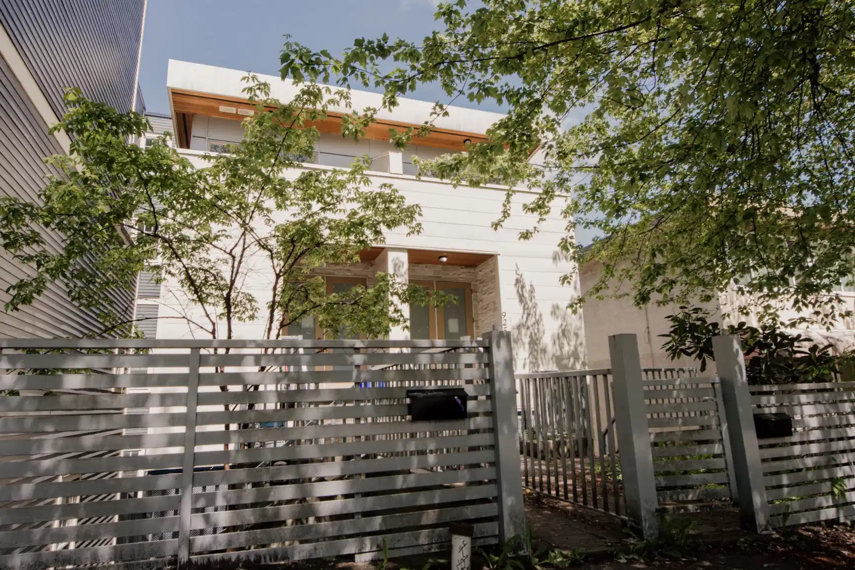 923 E Broadway, Vancouver 5
