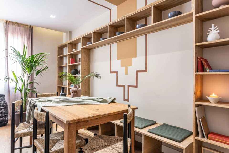 Sabha, Madrid - Madrid, Spain - Amenities