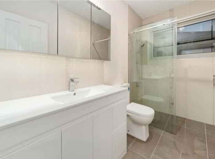 Room in a 5 Bedroom Apartment, 20A Milner Road, Hilton, Adelaide, 5033 (Room 1) - Adelaide, South Australia, Australia - Bedroom 1 - Bathroom