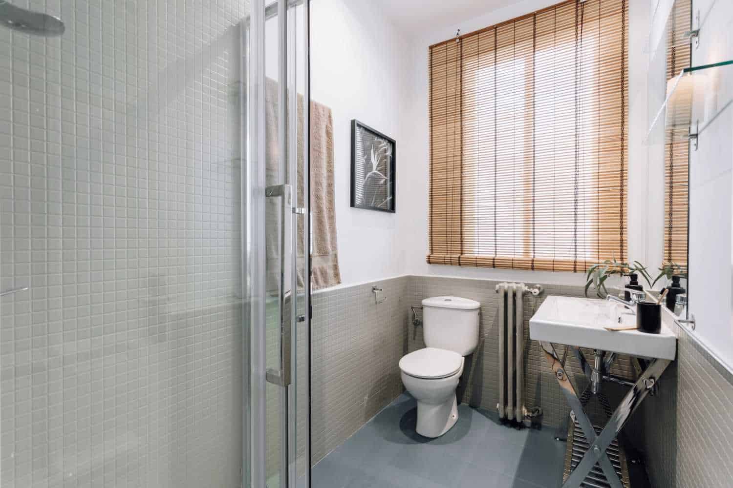 Amenities?w=400&h=260&fit=crop&q=40&auto=format&trim=auto