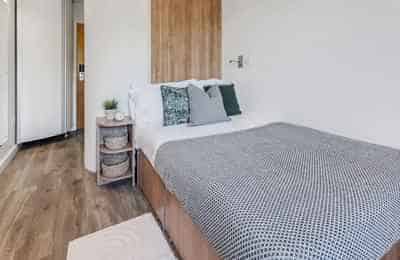 Silver Ensuite Upper Plus
