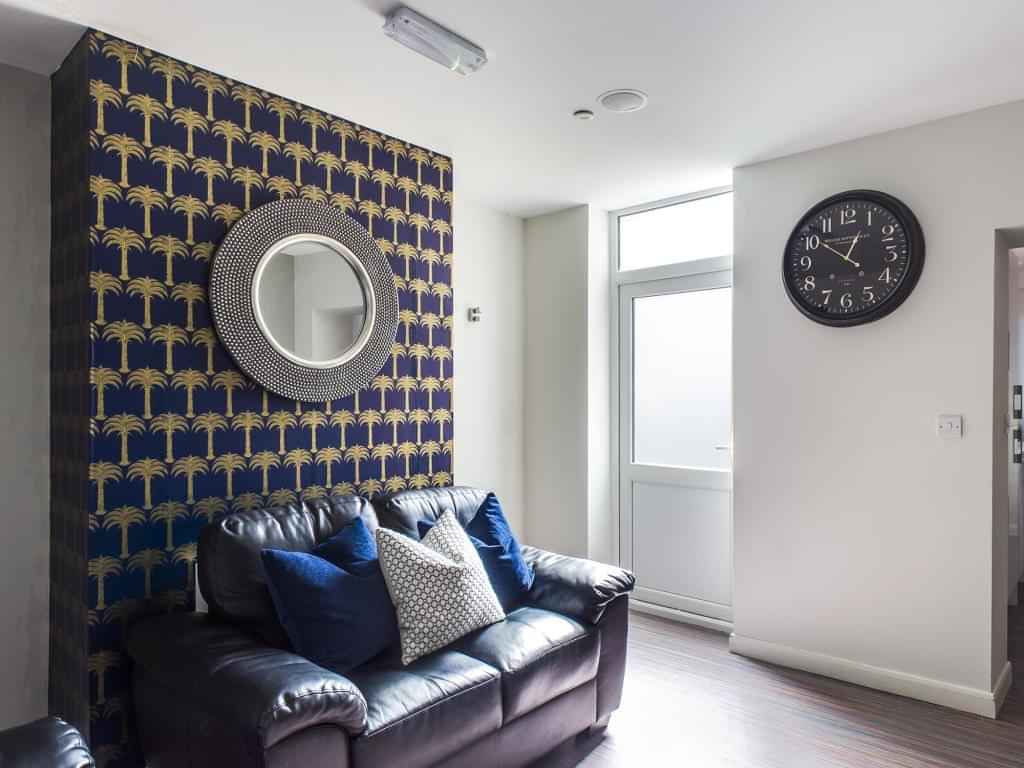 Room in a 5 Bedroom Apartment, 26 Beresford Street, Stoke-on-trent ST4 2EX - Stoke-on-Trent, England, United Kingdom - Bedroom 3 - Common Area