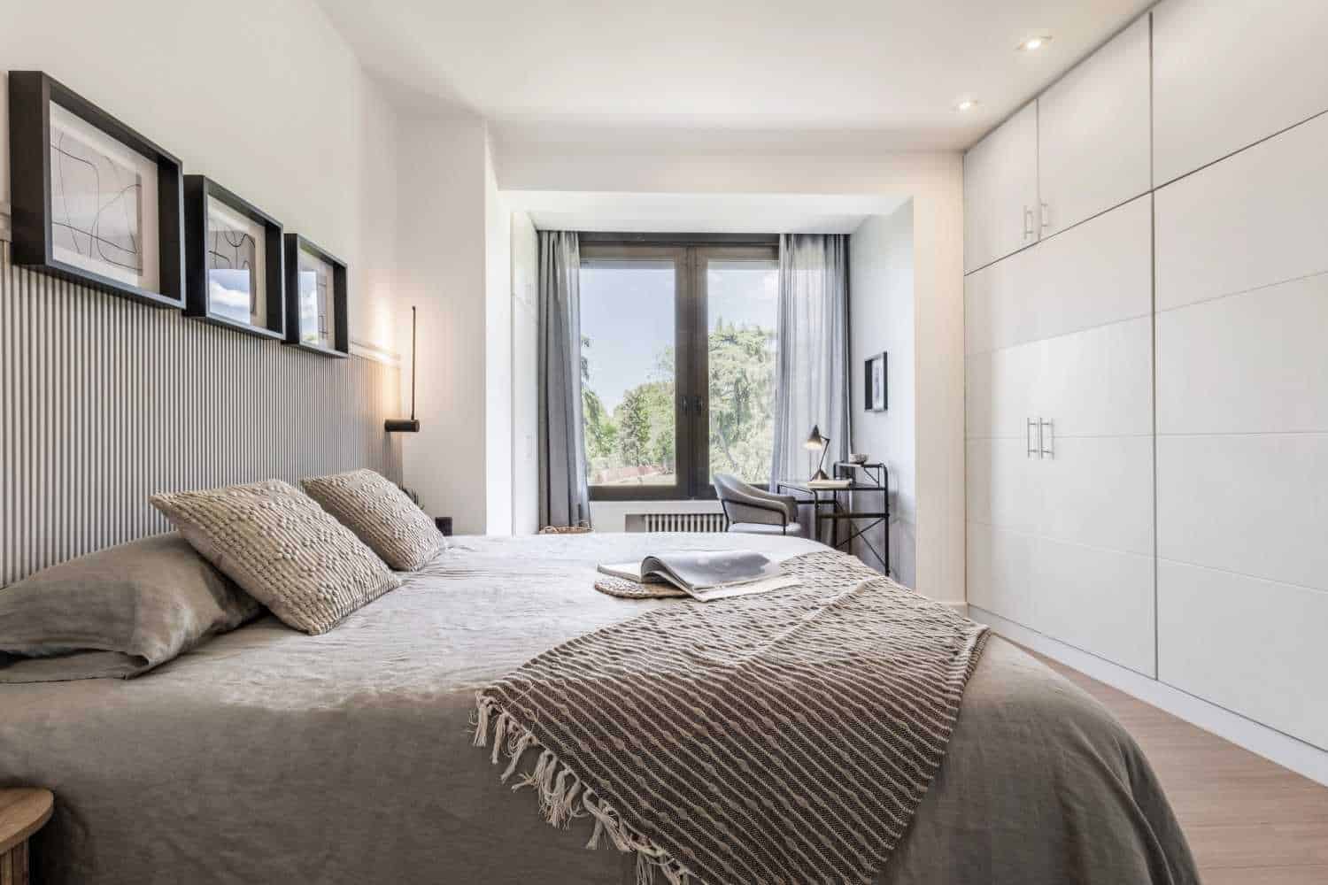 Amenities?w=400&h=260&fit=crop&q=40&auto=format&trim=auto