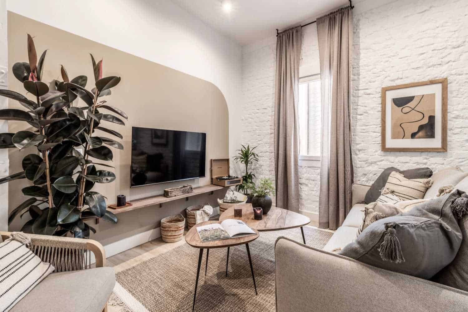 Amenities?w=400&h=260&fit=crop&q=40&auto=format&trim=auto