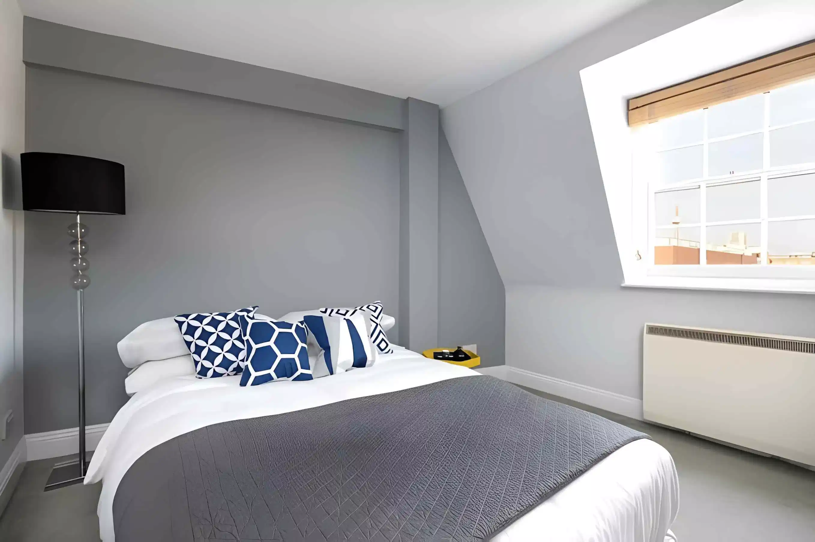 LNT Bloomsbury House, London 4