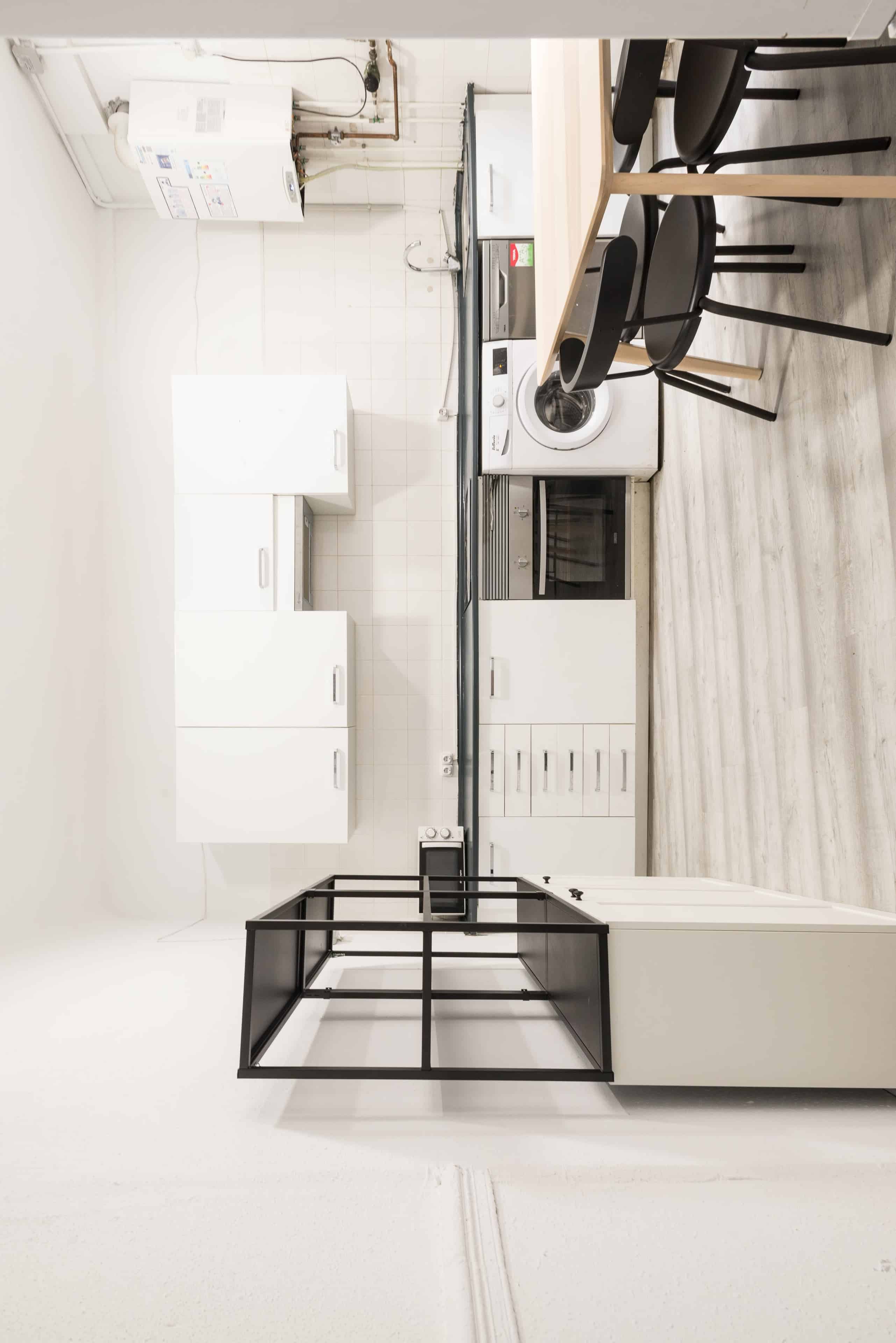 Kitchen?w=400&h=260&fit=crop&q=40&auto=format&trim=auto