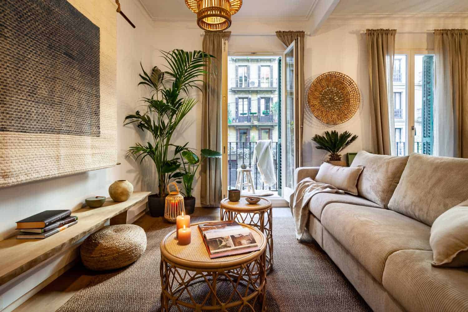 Common Area?w=400&h=260&fit=crop&q=40&auto=format&trim=auto