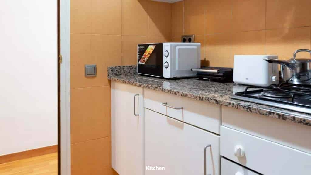 Arago, Barcelona - Barcelona, Spain - Kitchen