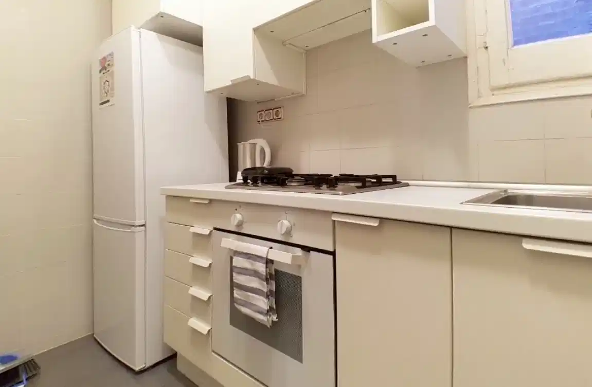 Corsega, Barcelona - Barcelona, Spain - Kitchen