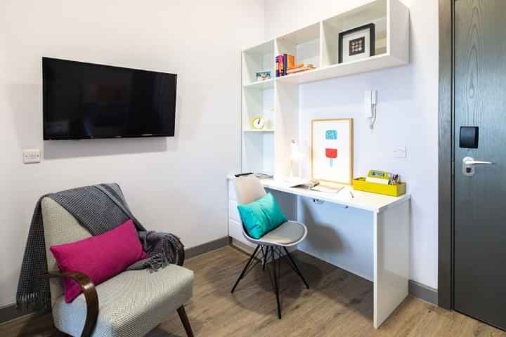 1 Bedroom Apartment, Park Ln, Bristol BS2 8BE, UK (10) - Bristol, England, United Kingdom - Studio - Amenities