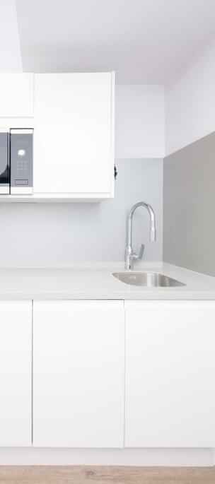 Amenities?w=400&h=260&fit=crop&q=40&auto=format&trim=auto